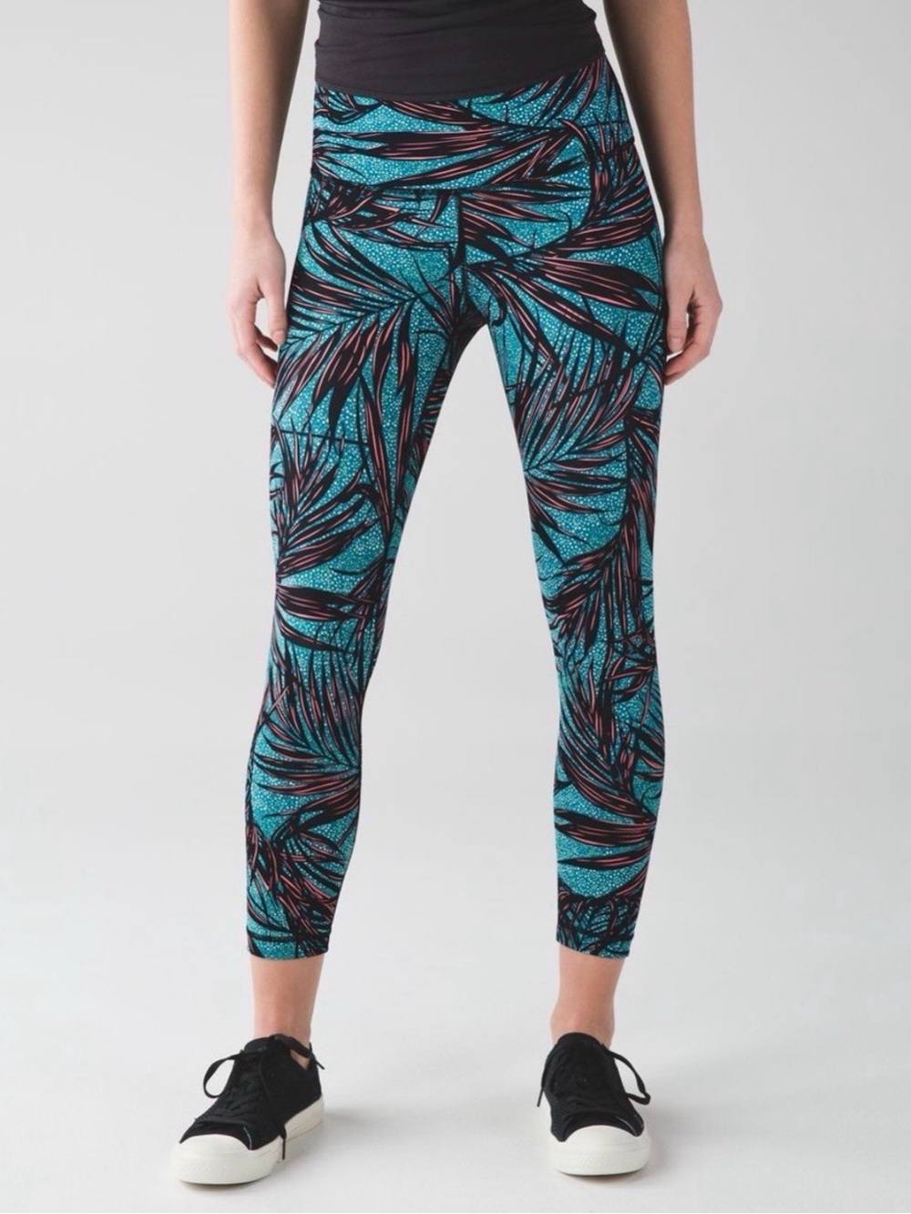 Lululemon High Times 7/8 Length Leggings Palm Print Size 4